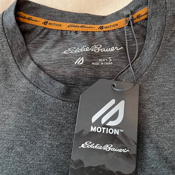 Eddie Bauer Motion Tee Shirt - Picture 4 of 6